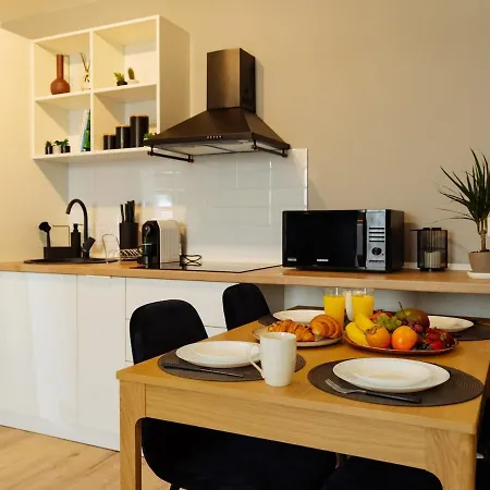 Dream - Old Town Centre Apartment *