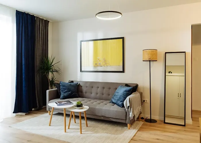 Dream - Old Town Centre Apartment *